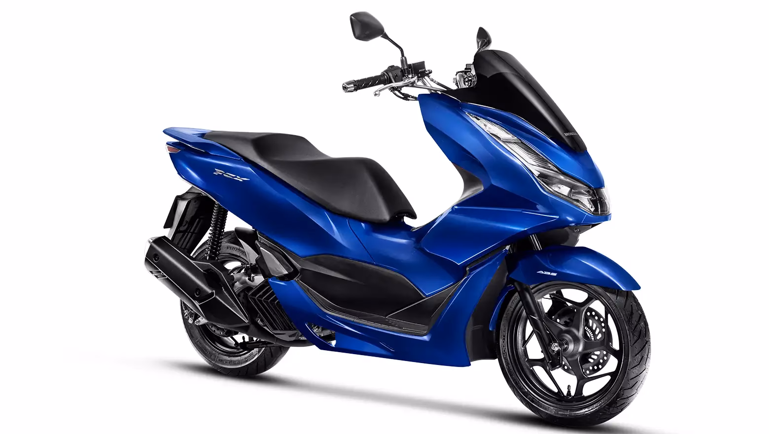 PCX na cor azul perolizado, vista frontal e lateral direita - 5 de 12