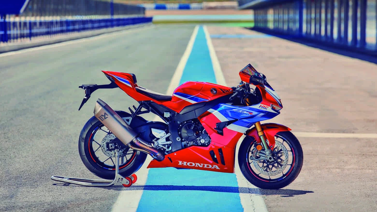 CBR1000RR-R Galeria de Imagens Foto 13 - 13 de 55