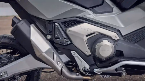 X-ADV Mecânica: Motor