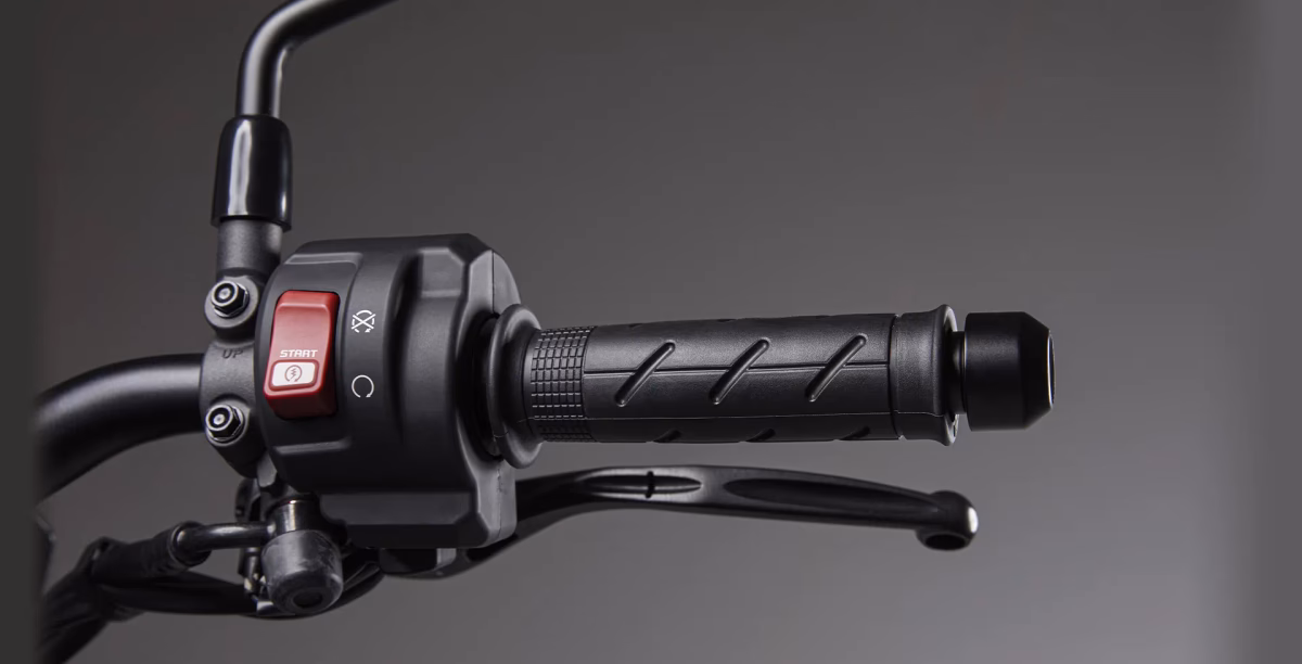 CB 1000R Black Edition acelerador eletrônico