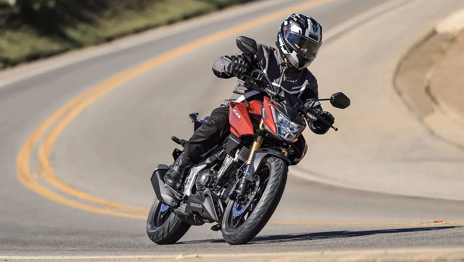 Honda Cb300f Twister 2027 Galeria 2 - 2 de 20